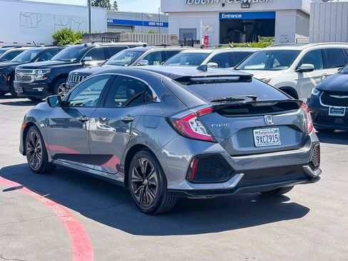 Used 2019 Honda Civic EX image 2