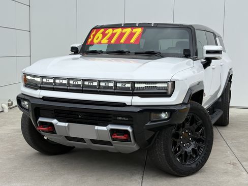 Used 2024 GMC Hummer EV 2X w/ LPO, Illumination Package AWD/4WD image 1