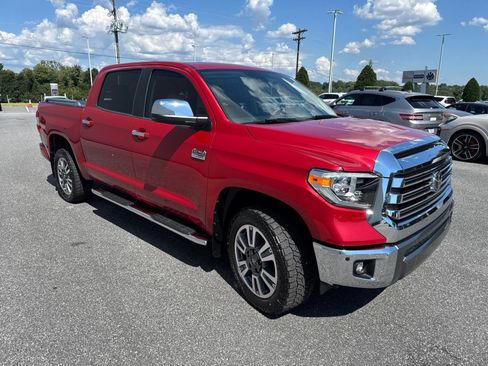 Used 2020 Toyota Tundra 1794 Edition AWD/4WD image 3
