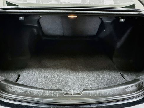 Used 2020 Chevrolet Malibu LT FWD image 23