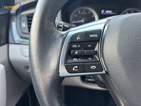Used 2018 Hyundai Sonata Limited w/ Limited Ultimate Package 03 image 22