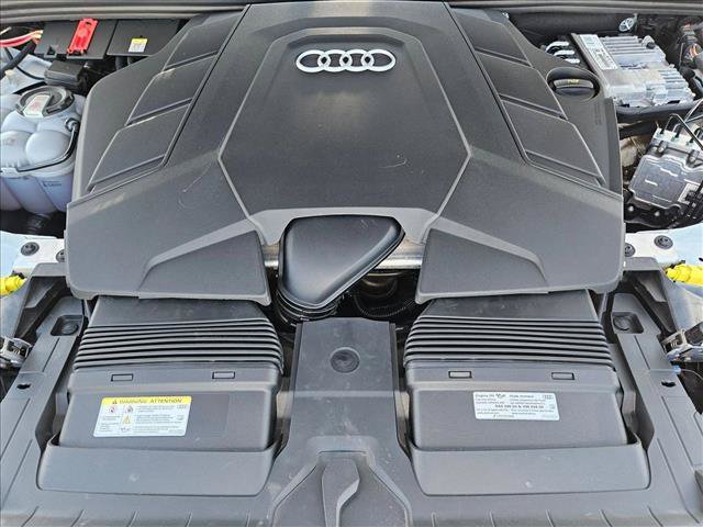 Used 2023 Audi Q7 3.0T Premium w/ Convenience Package AWD/4WD image 23