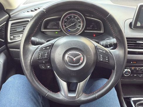 Used 2015 MAZDA MAZDA3 i Grand Touring image 10