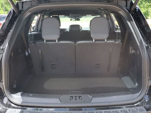 Certified 2026 Ford Explorer ST-Line RWD image 26