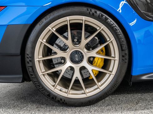 Used 2018 Porsche 911 GT2 RS RWD image 42