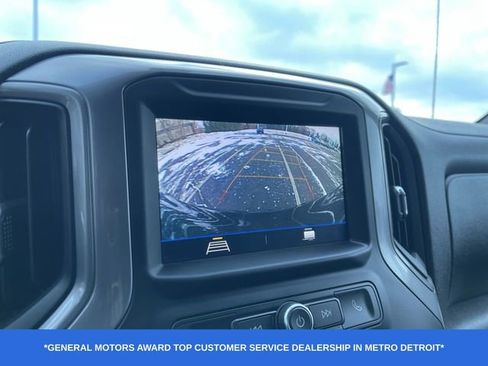 Used 2021 Chevrolet Silverado 1500 Custom image 15