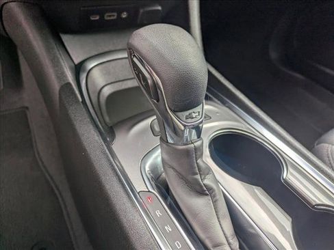 Used 2024 Chevrolet Malibu LT FWD image 10