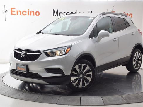 Used 2022 Buick Encore Preferred w/ Safety Package image 2