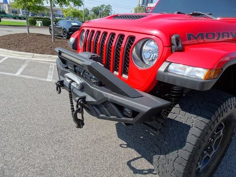 Used 2021 Jeep Gladiator Mojave w/ Auxiliary Switch Group AWD/4WD image 46