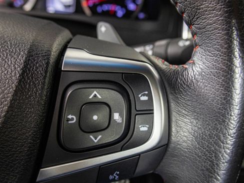 Used 2017 Toyota Camry SE image 26