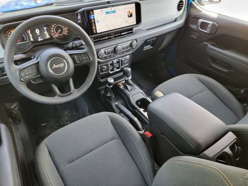 Certified 2026 Jeep Wrangler Unlimited Sport AWD/4WD image 37