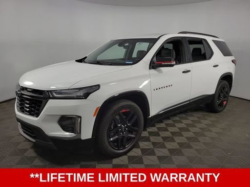 Used 2023 Chevrolet Traverse Premier w/ Redline Edition AWD/4WD image 3