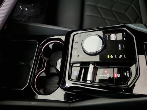 Used 2026 BMW i5 eDrive40 w/ M Sport Package RWD image 69
