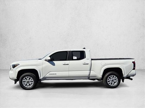 New 2026 Toyota Tacoma SR5 image 5