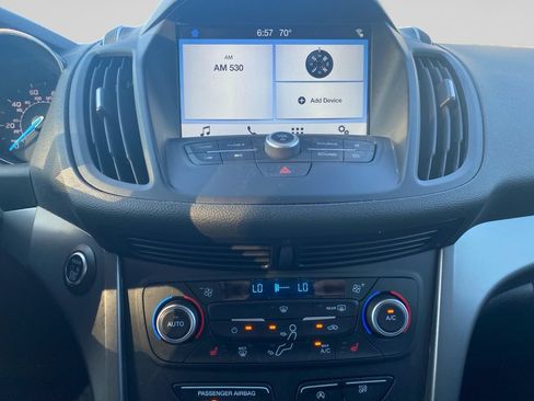 Used 2019 Ford Escape SE AWD/4WD image 16