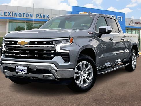 Used 2024 Chevrolet Silverado 1500 LTZ image 12