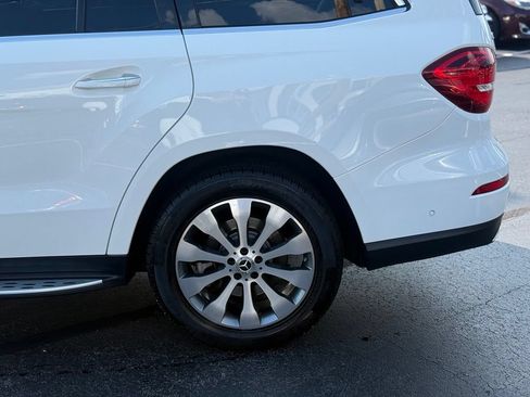 Used 2019 Mercedes-Benz GLS 450 4MATIC image 4