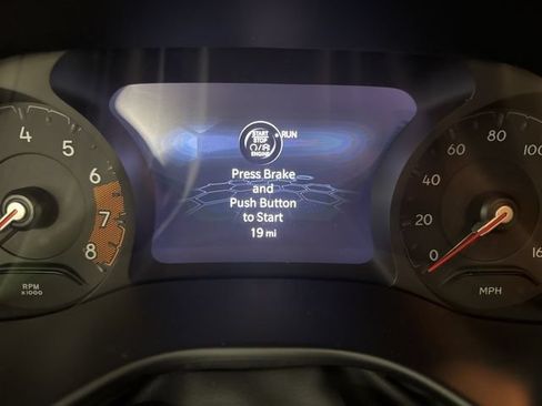 New 2026 Jeep Compass Limited AWD/4WD image 32