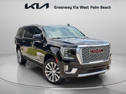 Used 2021 GMC Yukon XL Denali w/ Denali Premium Package