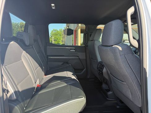 Used 2026 GMC Sierra EV Elevation AWD/4WD image 19