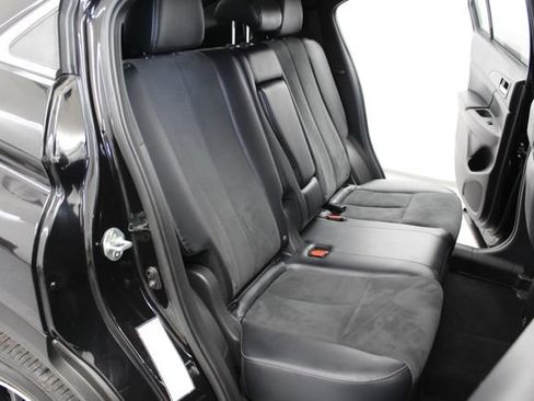 Used 2024 Mitsubishi Eclipse Cross SEL AWD/4WD image 28