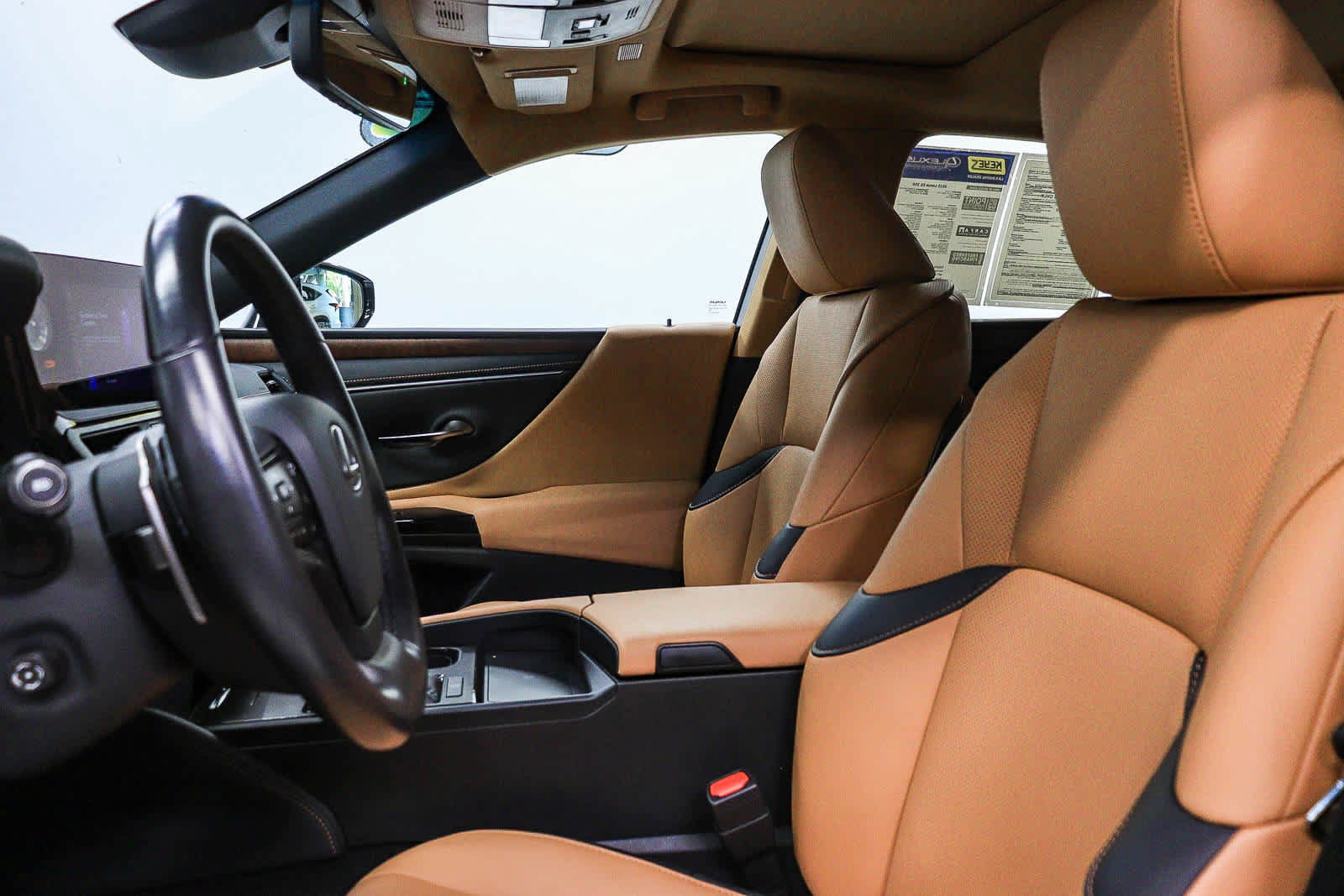 Used 2025 Lexus ES 350 w/ Premium Package FWD image 18