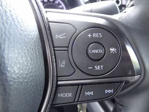 Used 2024 Toyota Camry SE FWD image 17