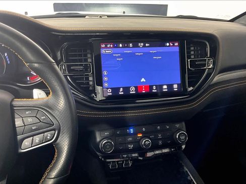 Used 2023 Dodge Durango R/T w/ Hemi Orange Plus Package RWD image 7