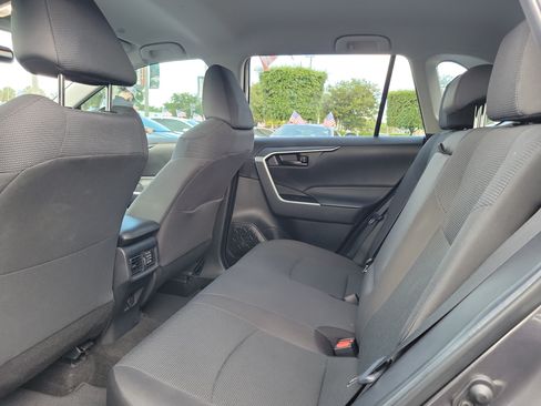 Used 2024 Toyota RAV4 LE FWD image 18