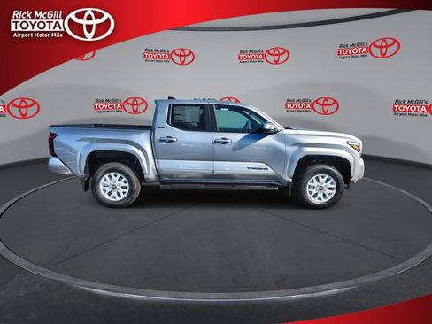 New 2026 Toyota Tacoma SR5 AWD/4WD image 9