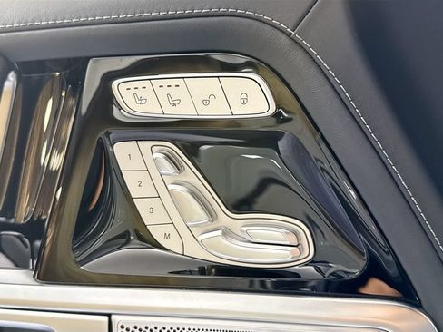 Used 2025 Mercedes-Benz G 63 AMG 4MATIC image 21