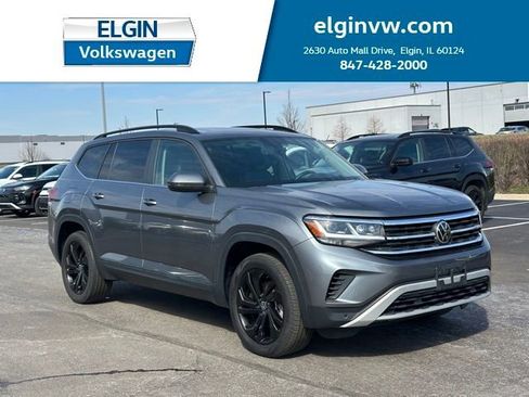 Used 2022 Volkswagen Atlas SE image 1