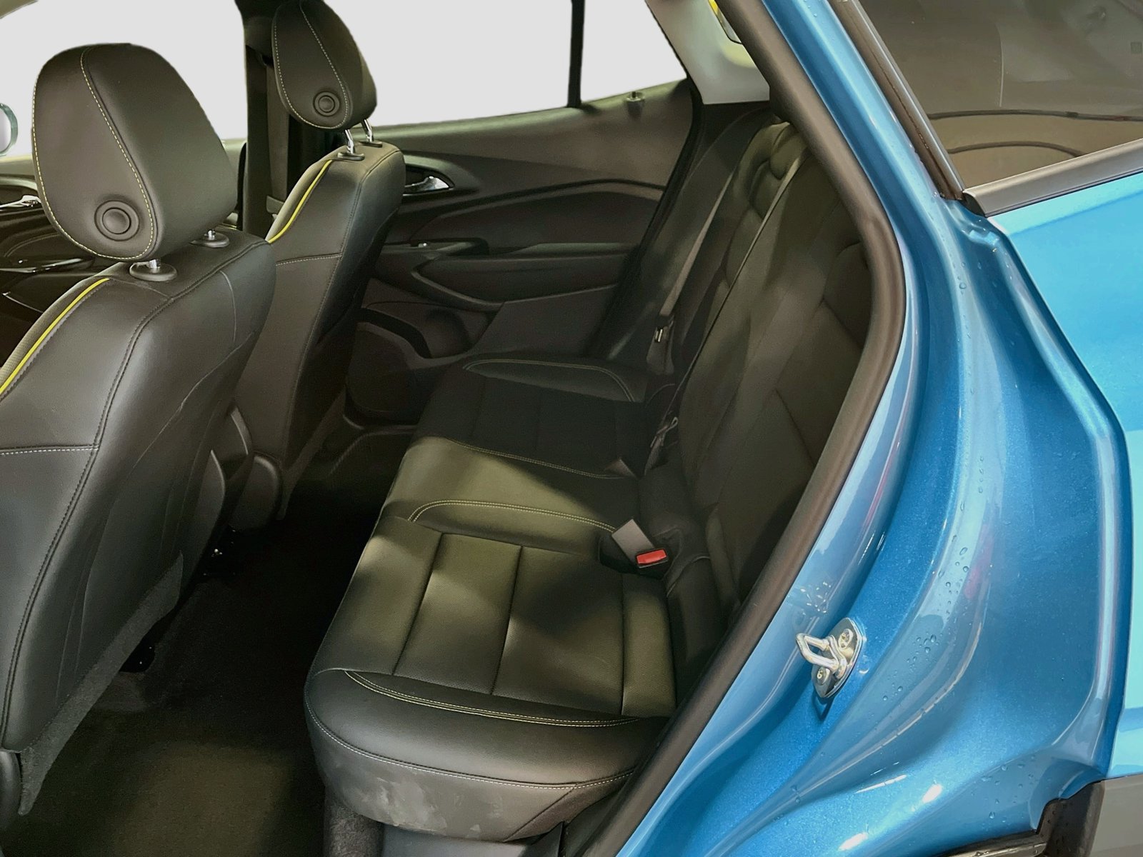 Used 2026 Chevrolet Trax ACTIV w/ Sunroof Package FWD image 24