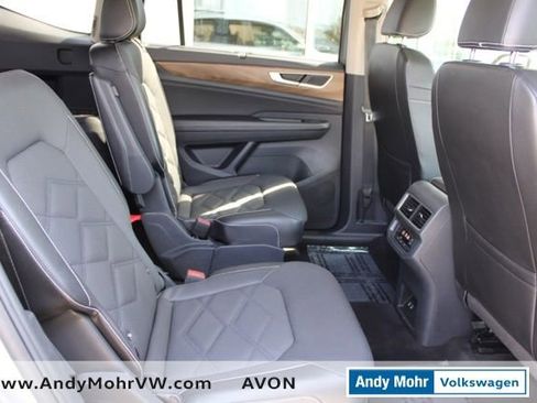 Used 2024 Volkswagen Atlas SE AWD/4WD image 27