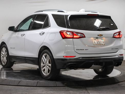 Used 2019 Chevrolet Equinox Premier AWD/4WD image 2