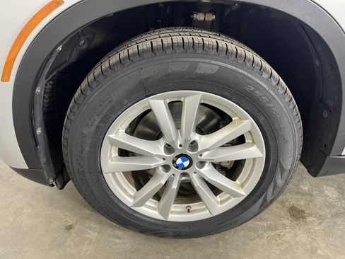 Used 2015 BMW X5 xDrive35d image 25