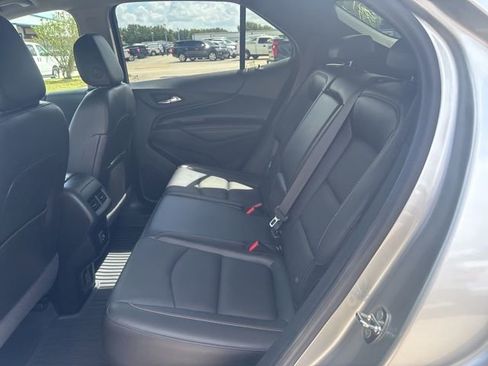 Used 2020 Chevrolet Equinox Premier w/ Premier Redline Edition FWD image 10