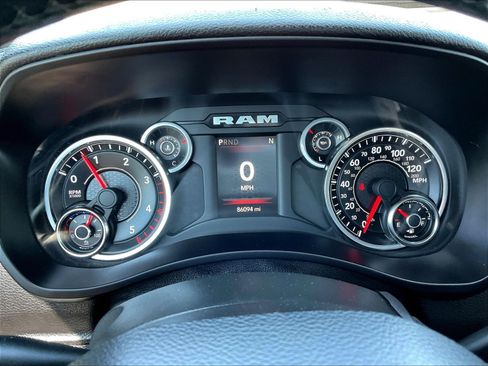 Used 2021 RAM 2500 Big Horn w/ Level 1 Equipment Group AWD/4WD image 15