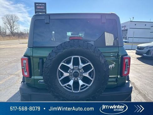 Used 2023 Ford Bronco Badlands image 10