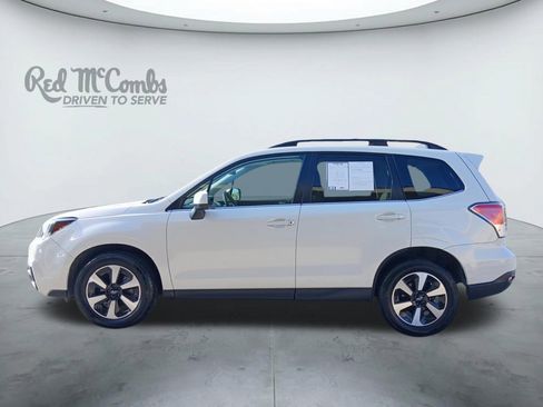 Used 2018 Subaru Forester 2.5i Limited image 2