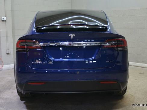 Used 2019 Tesla Model X 100D image 6
