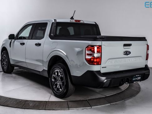 Used 2023 Ford Maverick XLT image 4
