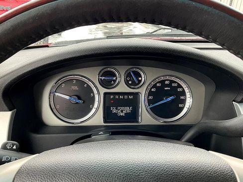 Used 2014 Cadillac Escalade Luxury image 17