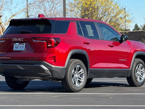 Used 2026 GMC Terrain Elevation image 5