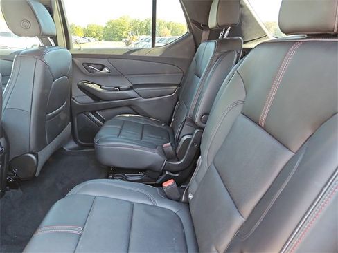 Used 2023 Chevrolet Traverse RS image 14