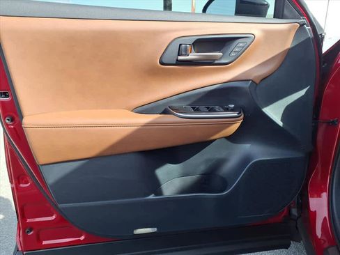 Used 2026 Toyota Crown Limited image 16