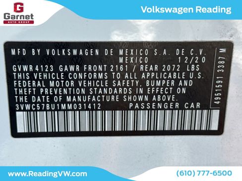 Certified 2021 Volkswagen Jetta R-Line w/ R-Line Cold Weather Package FWD image 28