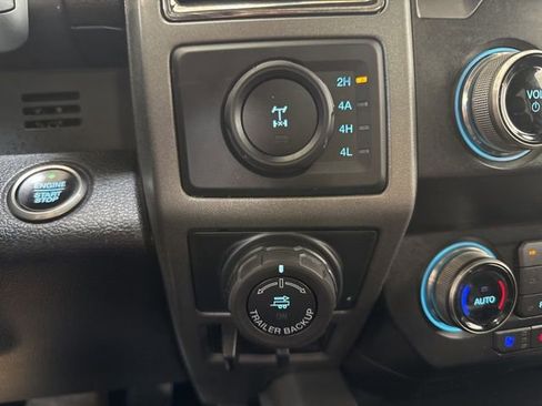 Certified 2019 Ford F150 Raptor w/ Equipment Group 802A Luxury image 15