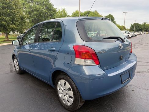 Used 2009 Toyota Yaris 4-Door Hatchback FWD image 24