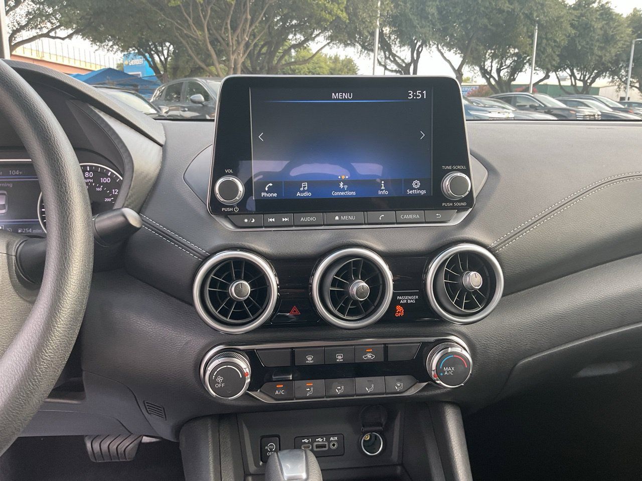 Used 2025 Nissan Sentra SV FWD image 26